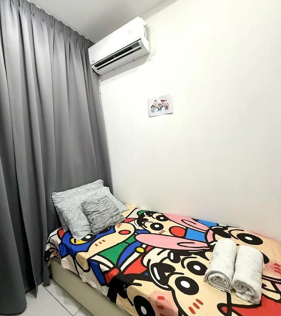 Crayon Shinchan 3R2B Seaview Suite George Town Daire